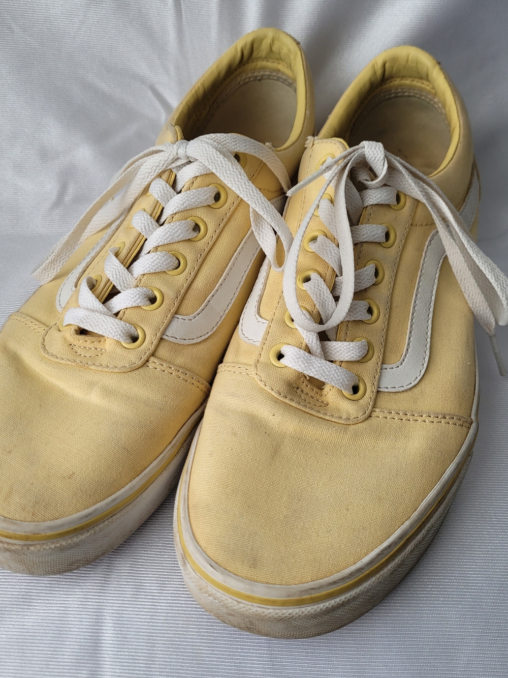 Vans Women Yellow Low-Top Canvas Sneaker Size 11